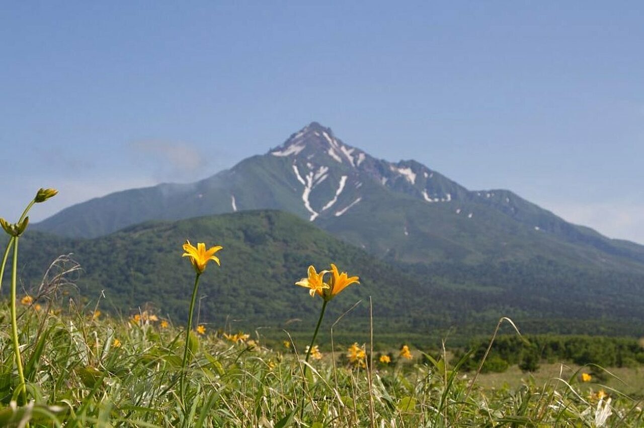 Hokkaido rishiri island in early spring 10862
