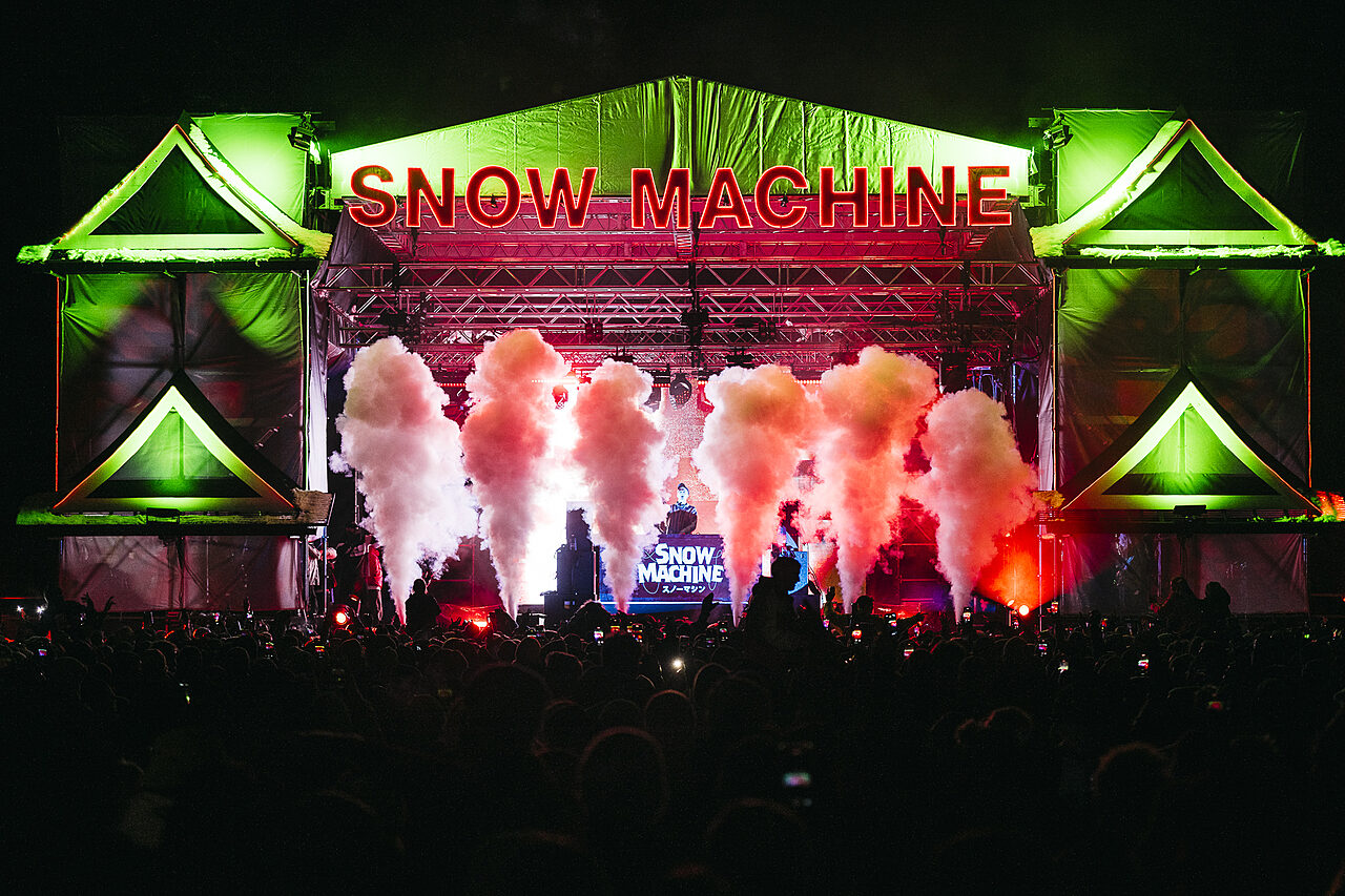240228 Snow Machine24 Main Stage2 Rushes patstevenson 0002