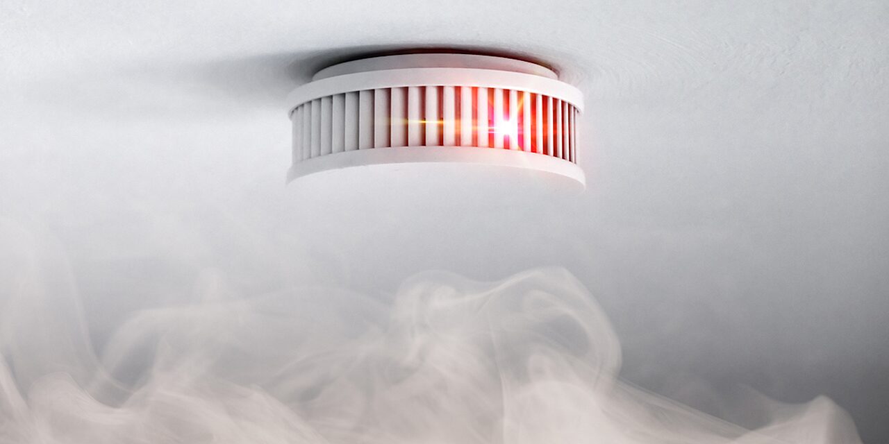 Top smoke detector af7bc483 85487b88 1180w