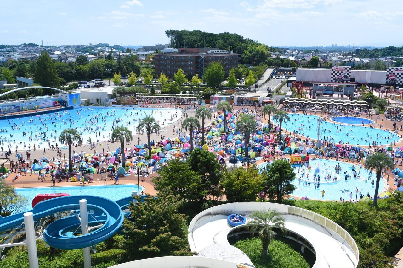 Yomiurlands Pool WAI Tokyo