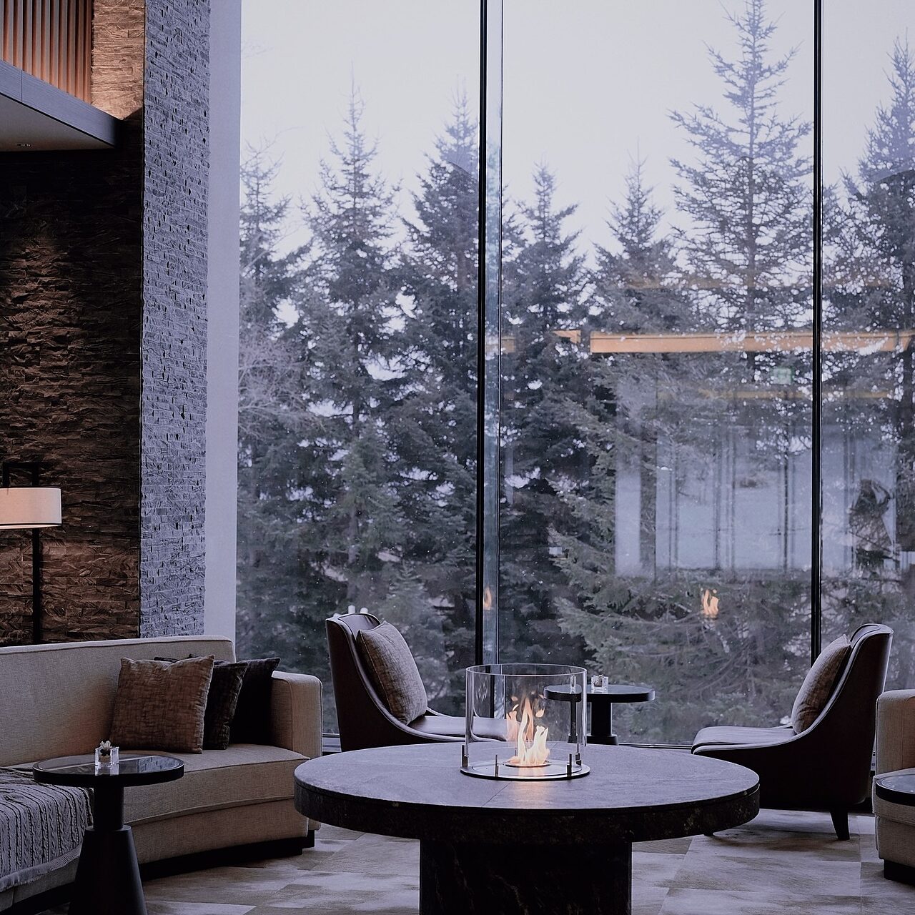 Ume lounge higashimarserve