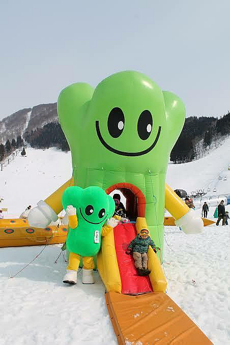 Kids Play Nozawa