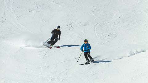 Nozawa Hospitality Ski