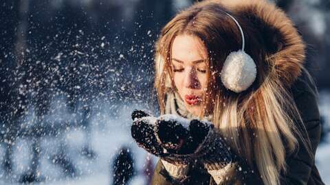 Blowsnow unsplash