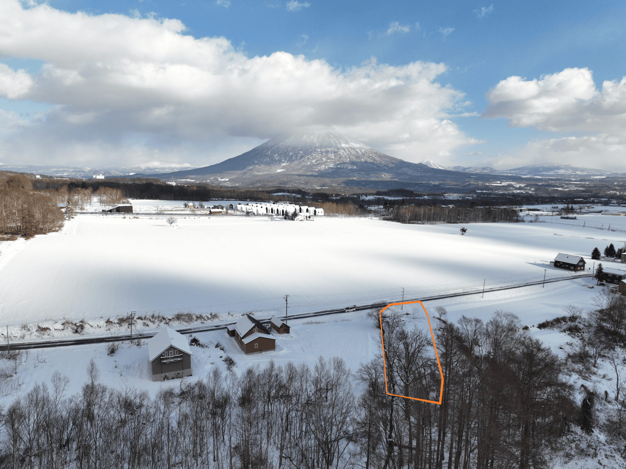 Scenic 548-Tsubo Land in Niseko
