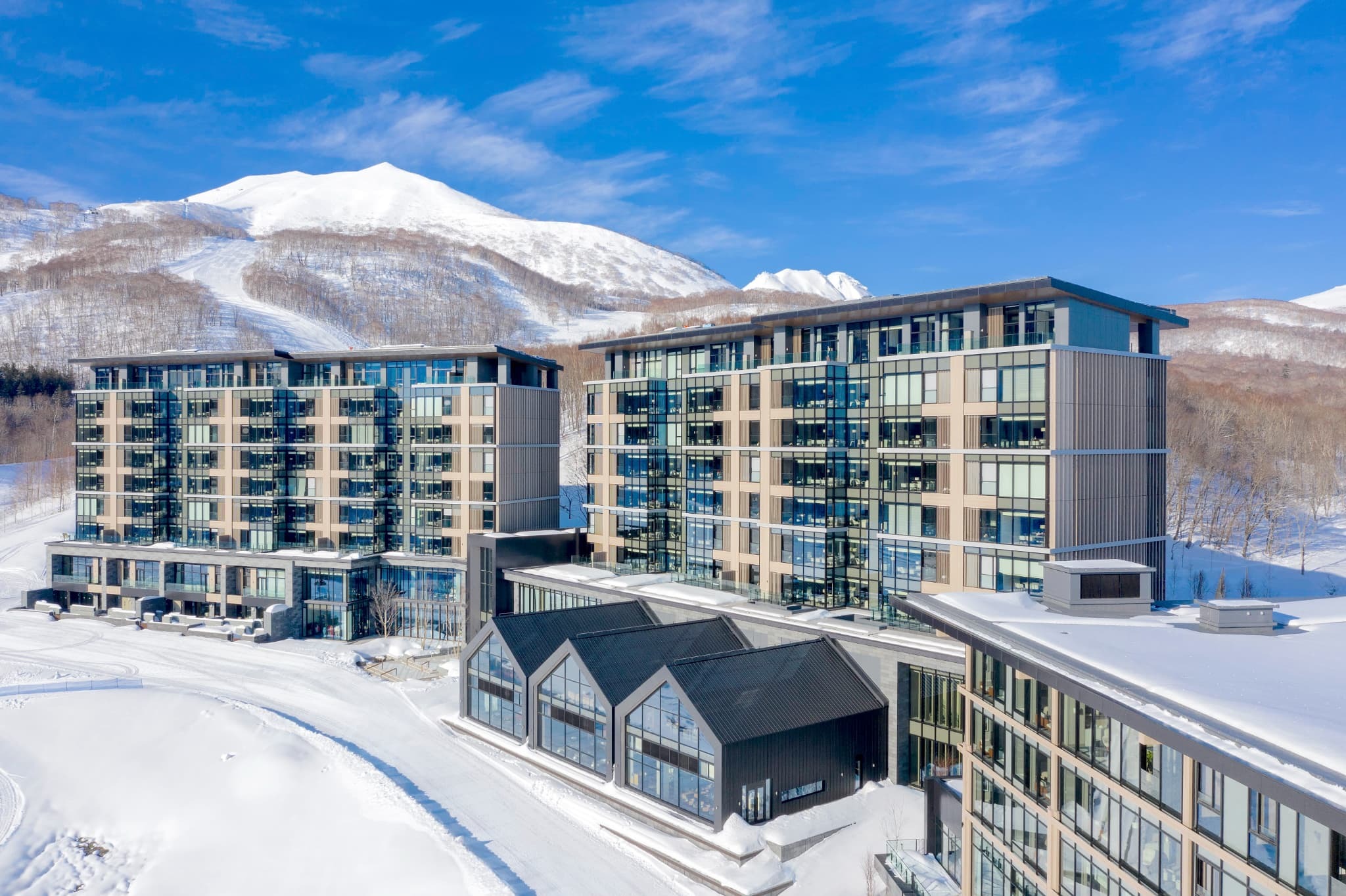 1-bedroom International 5-star Branded Residence