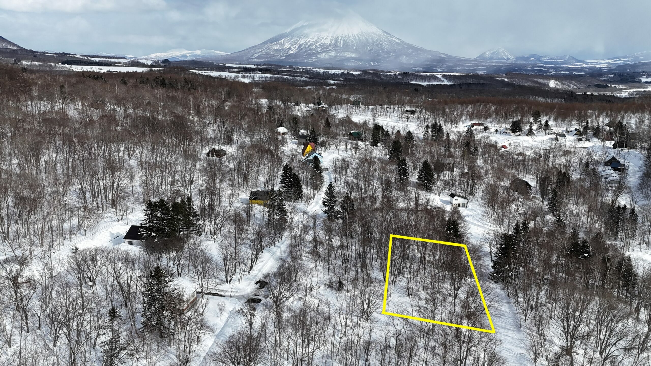 Yunosato 1,380 sqm Onsen Land