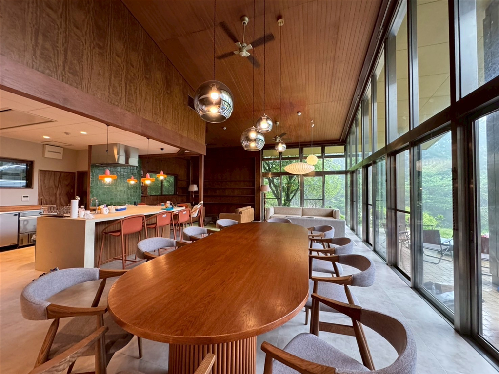 Hakone Sengokuhara retreat with sauna, karaoke and 7 bedrooms