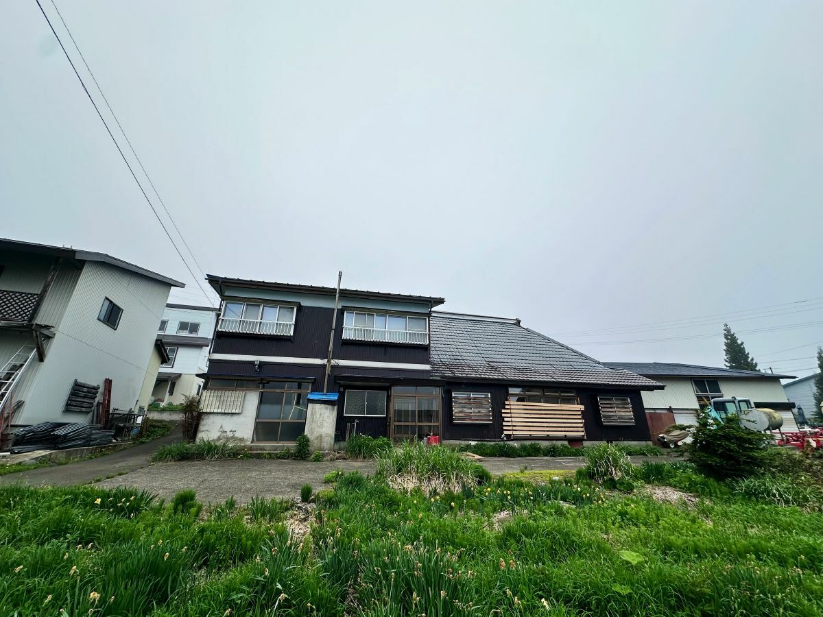 Renovated Traditional Farmhouse
