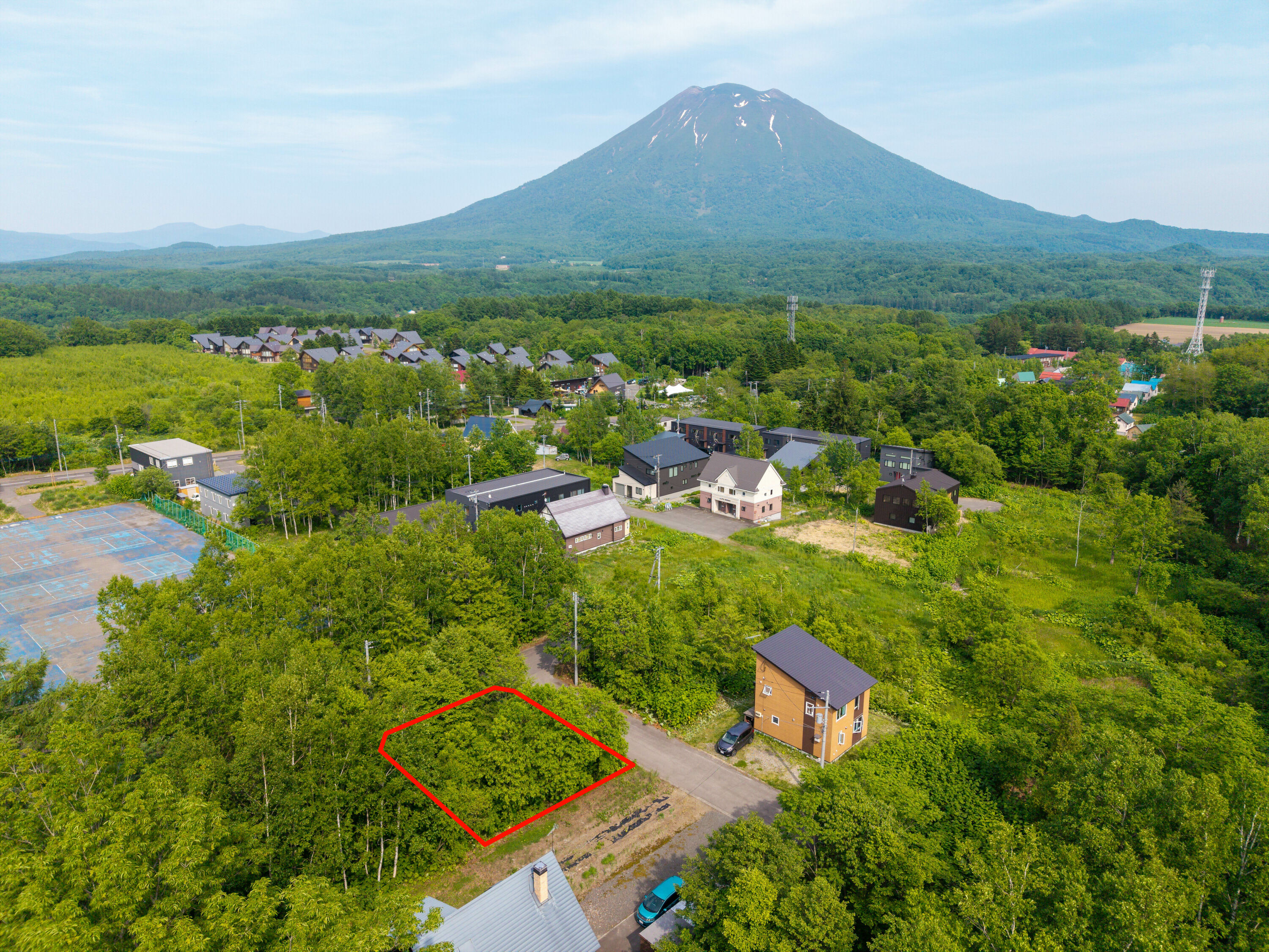 Kabayama 387 sqm Corner
