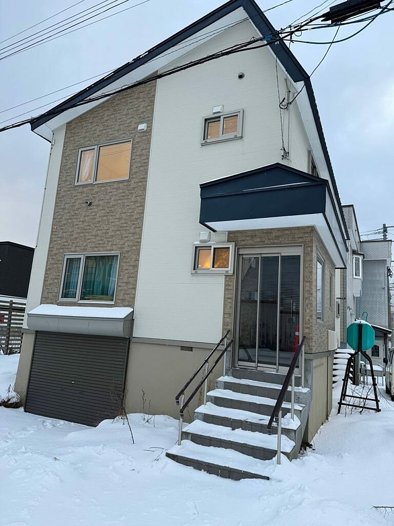 Minpaku Licensed Winter Whale Lodge in Kutchan Town