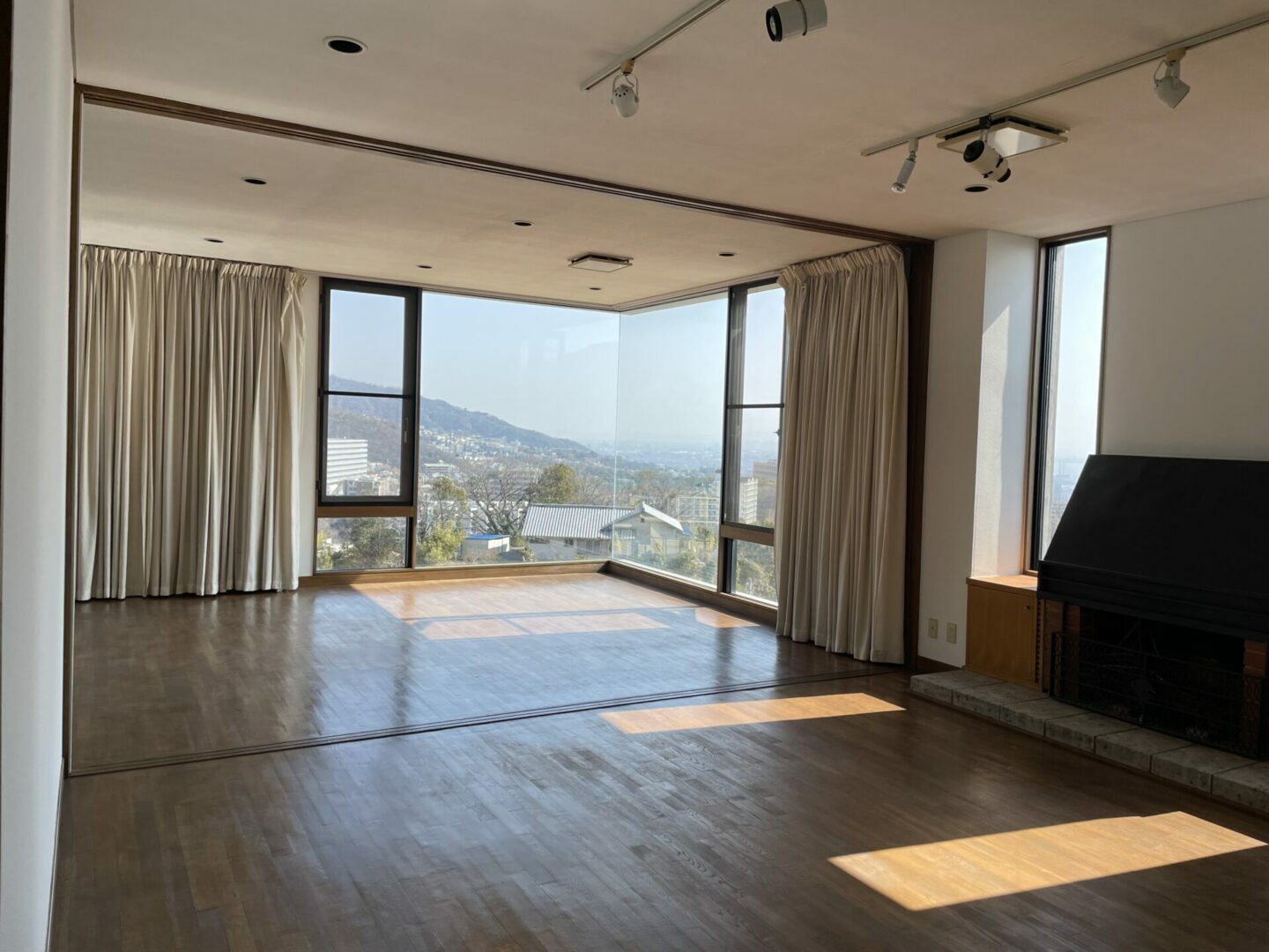 Amazing Mozorof House in Kobe