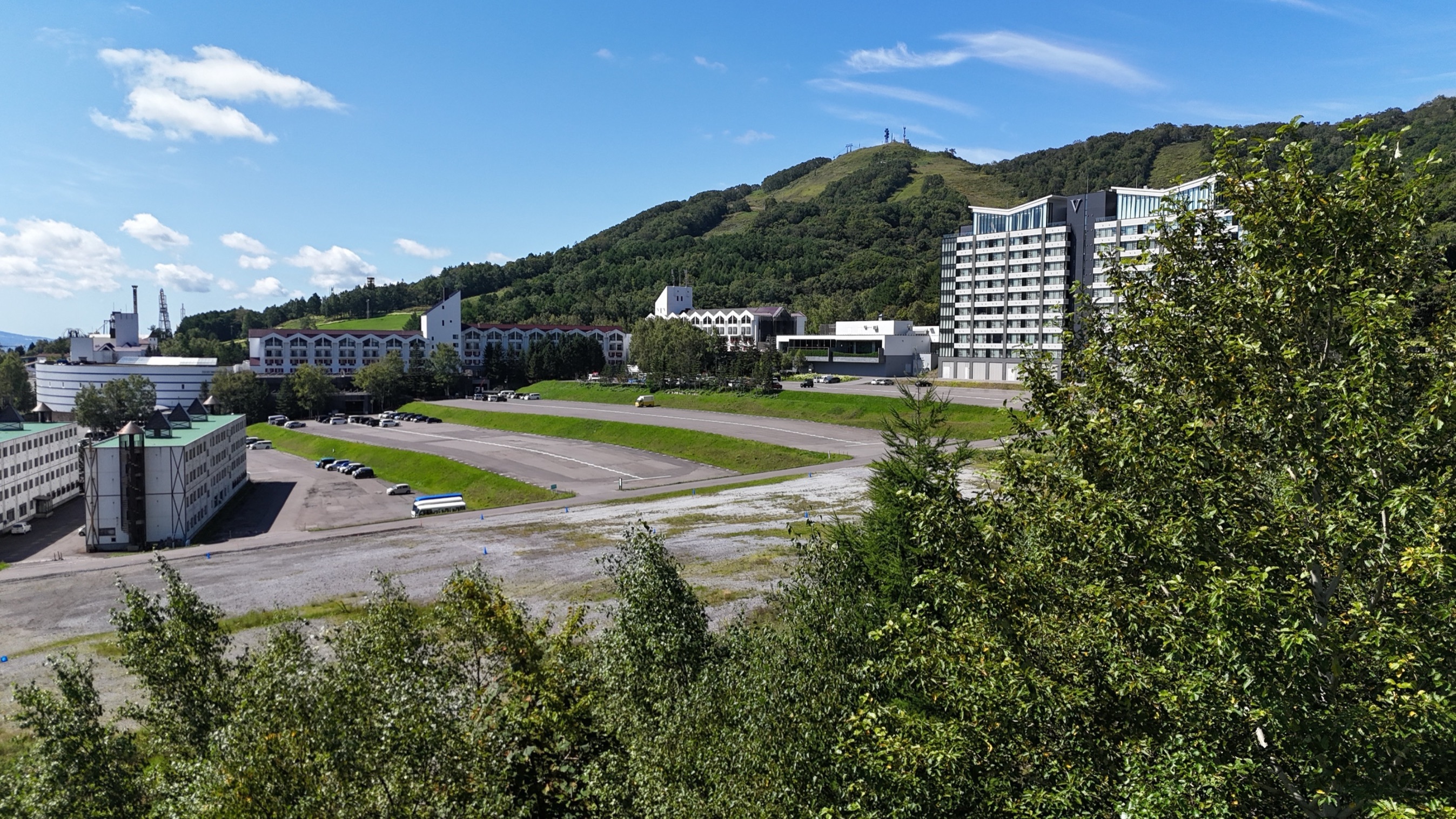 Rusutsu: Shinsetsu Estate - Prime Ski-Home Land Parcels