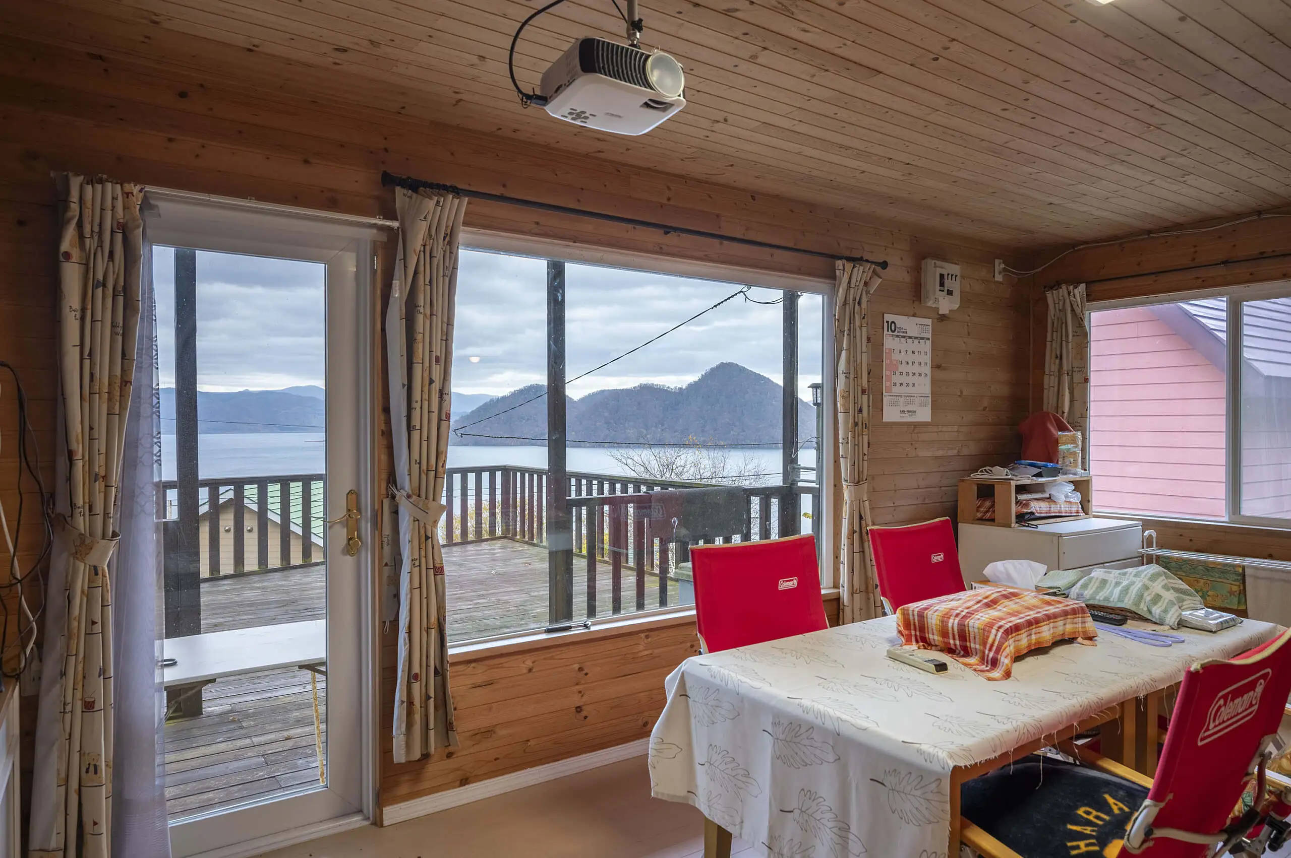 Toya Lakeview Cottage