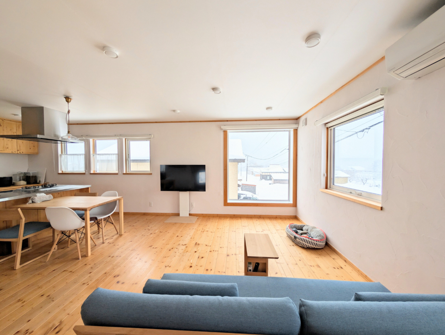 Uni House at Lake Toya