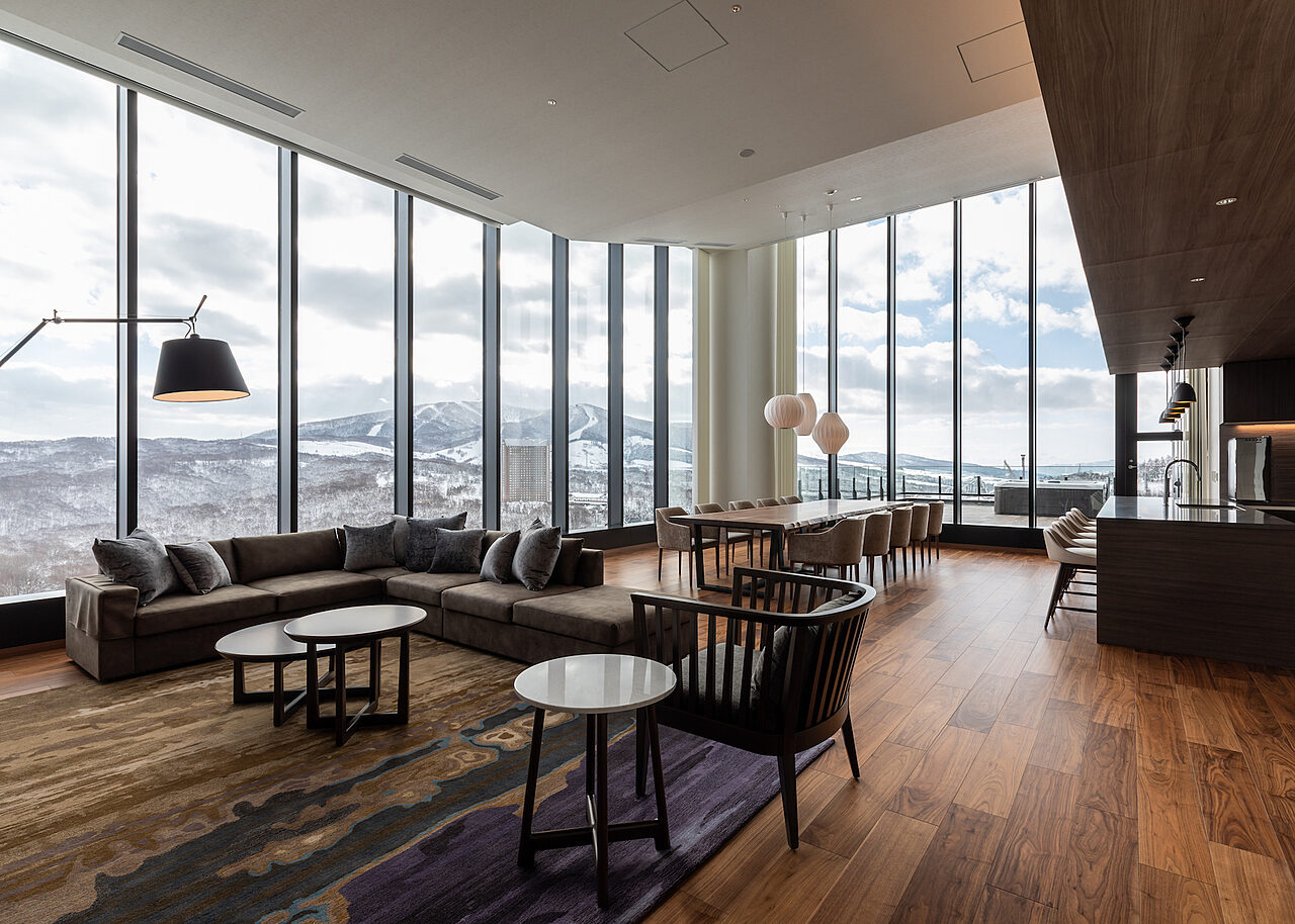 TVR Penthouse1