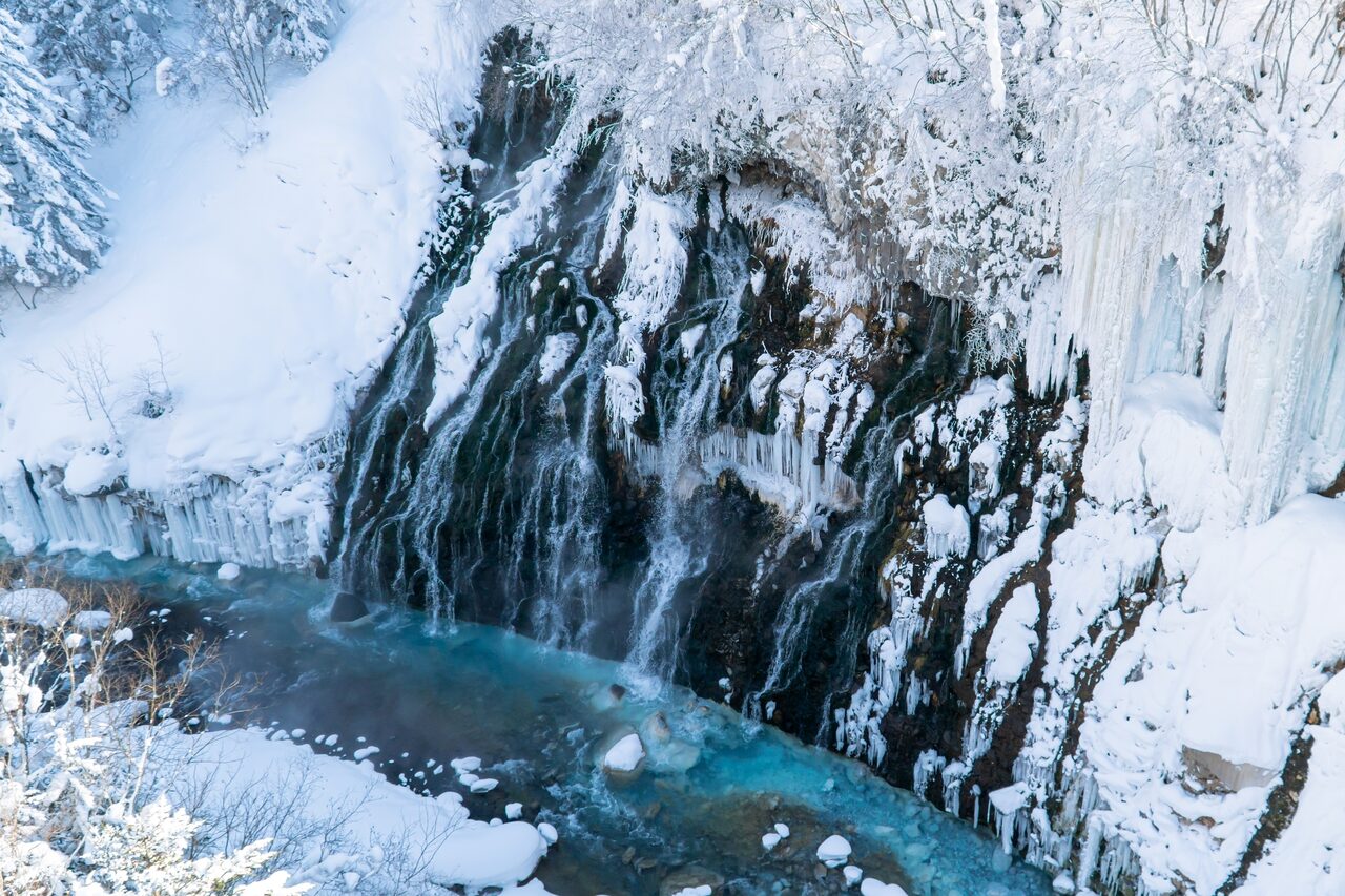 Furano shirahigge falls winter
