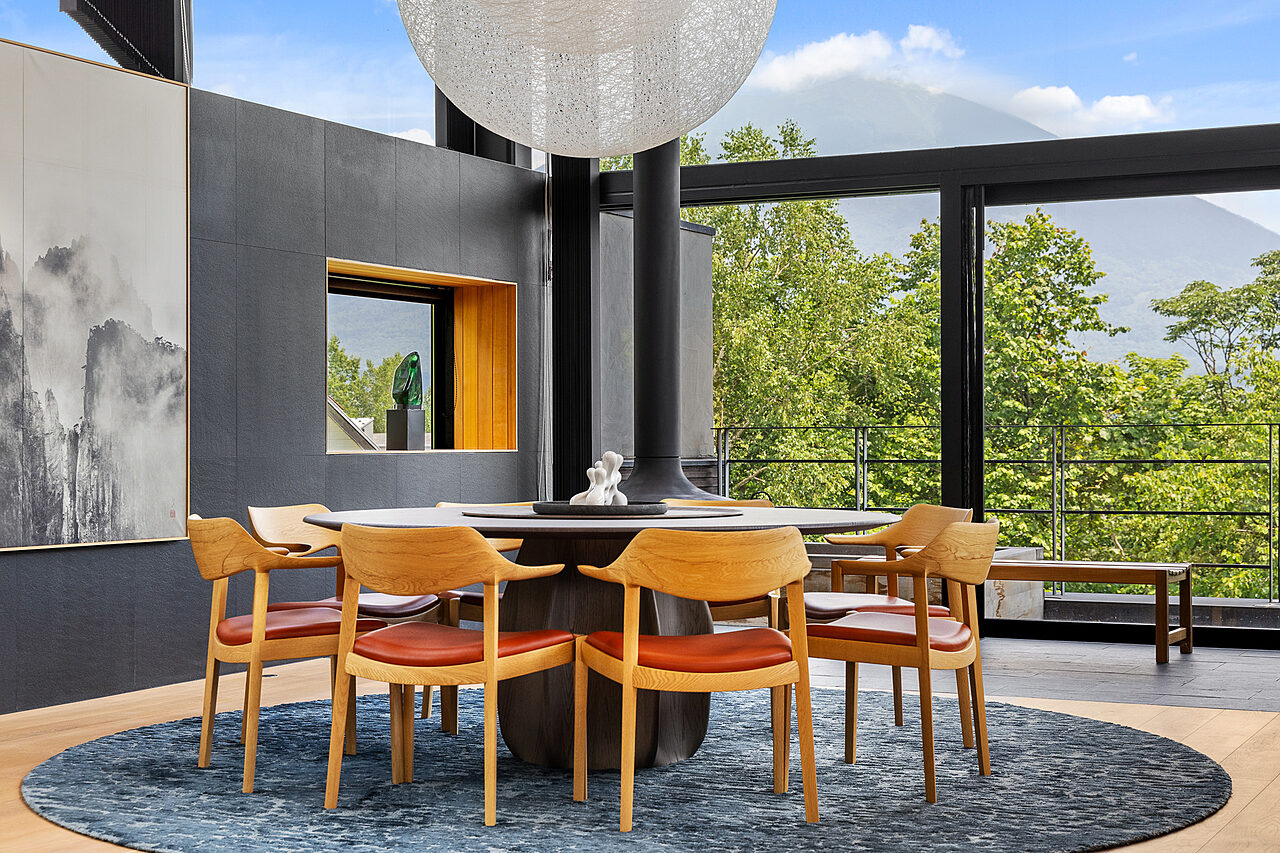 Raiko Place Dining