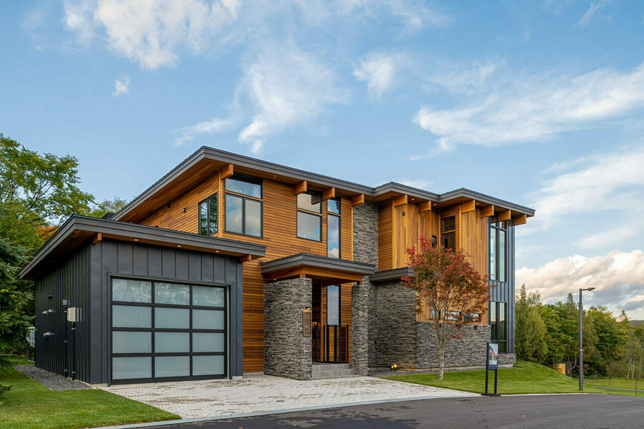 Rusutsu Chalets 2 Niseko Realty Golf 1024x682