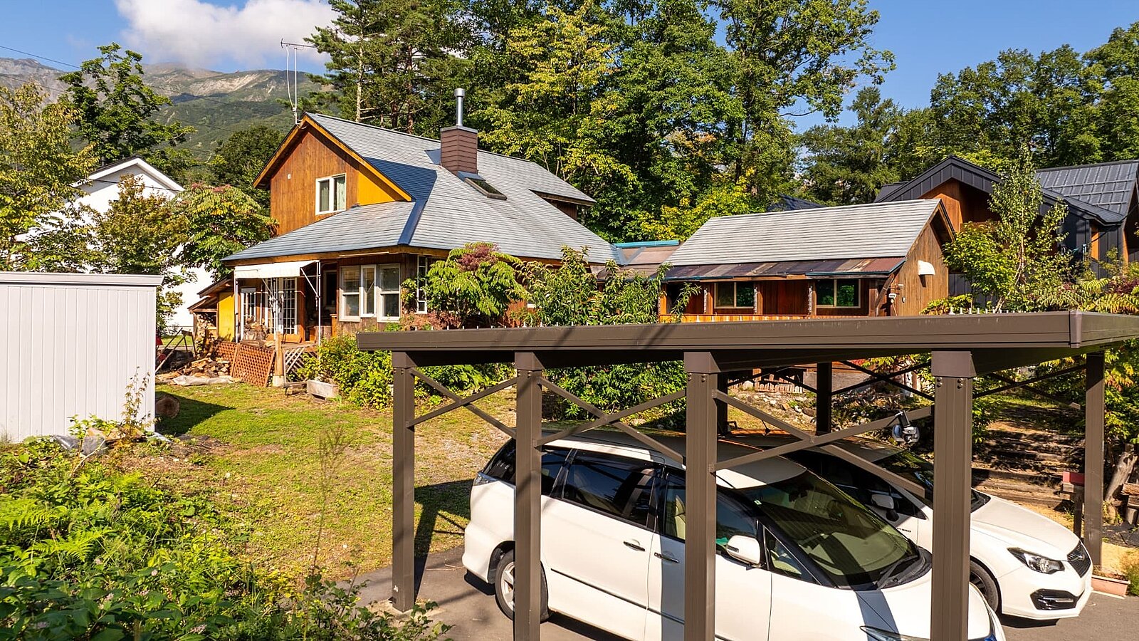 14 Echoland Timber Chalet