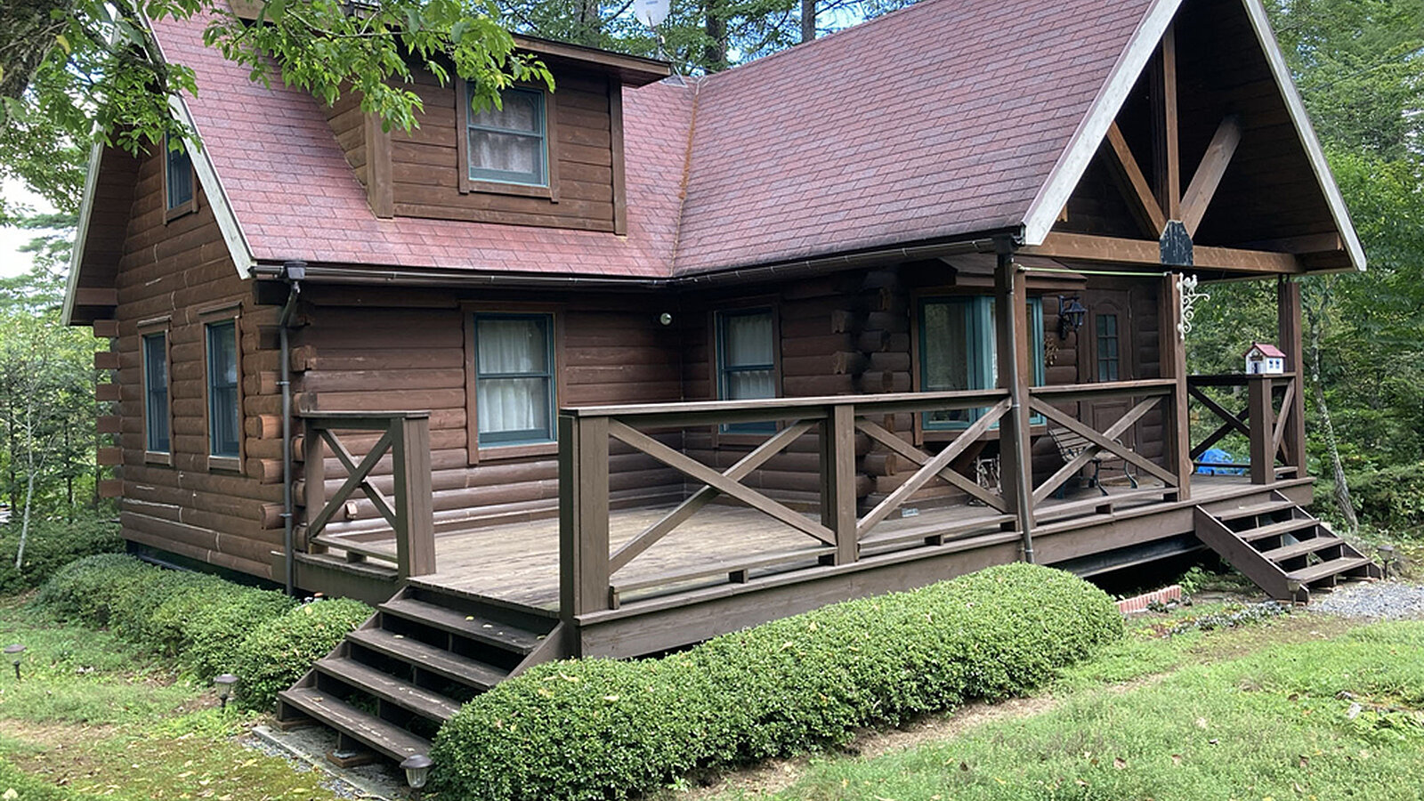 Corner Log Cabin12