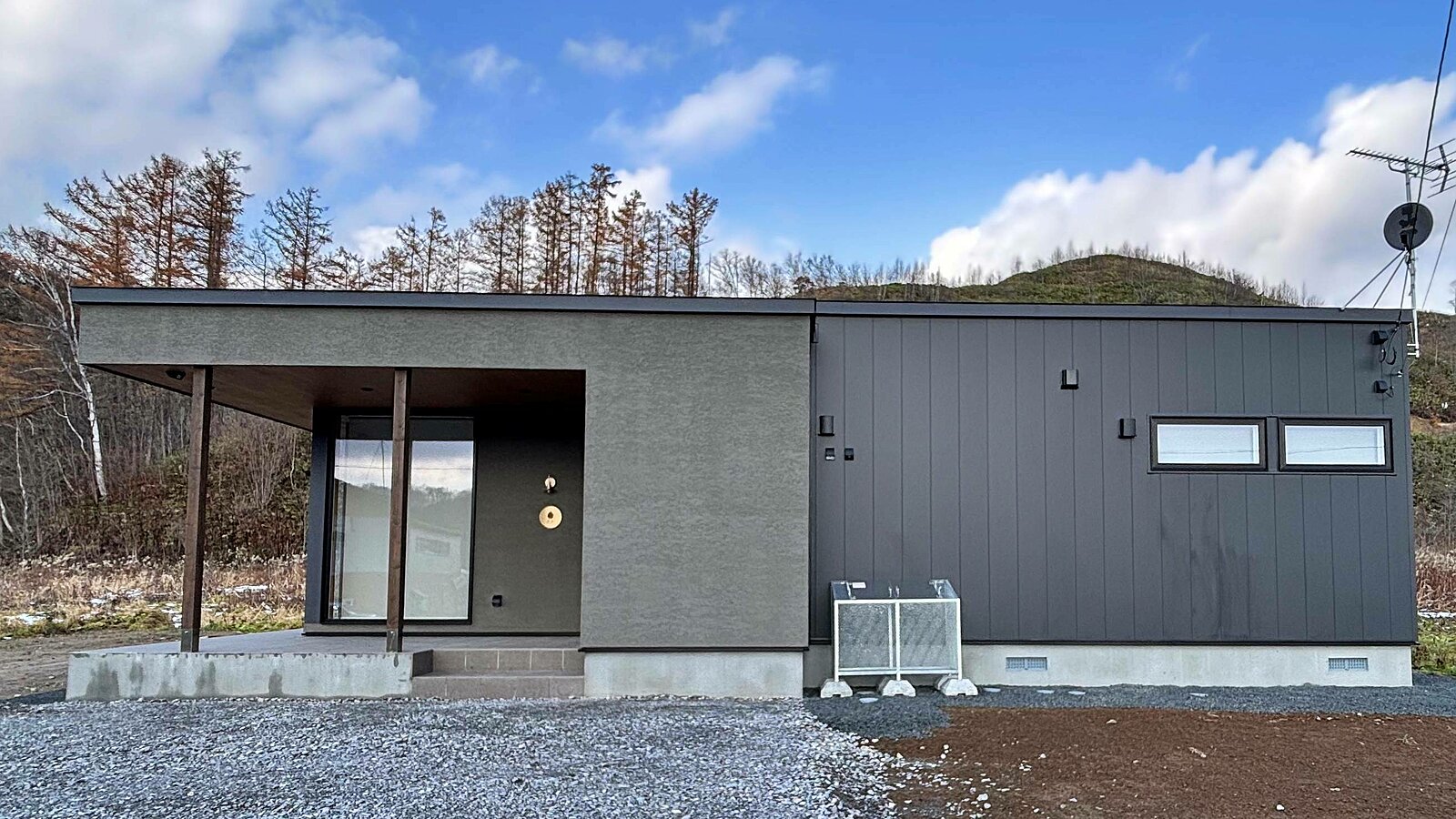 Fushimi House Exterior 1