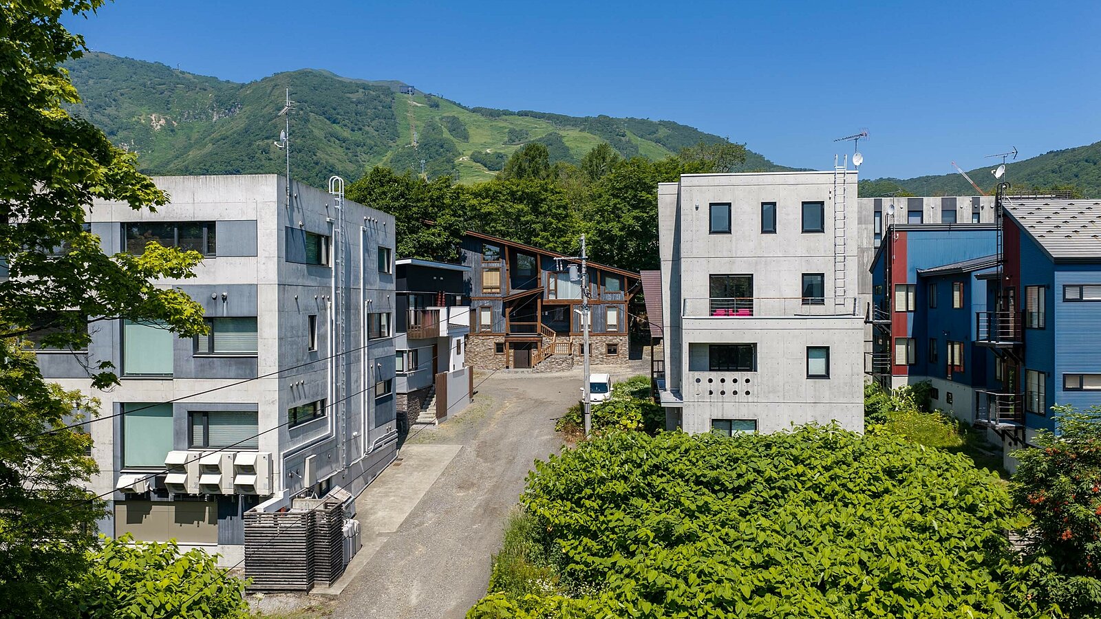 Hirafu Central Land 17