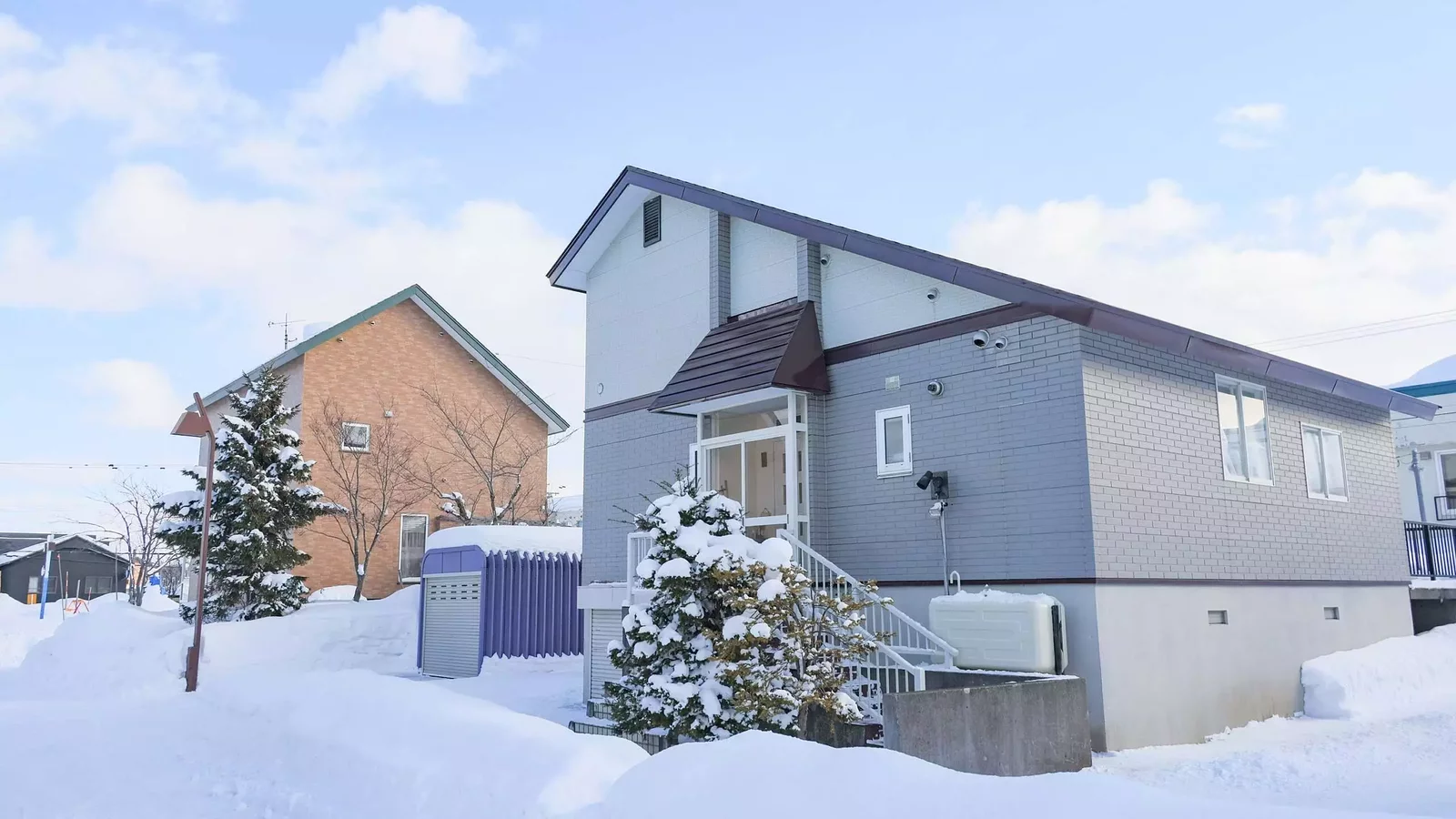 Kutchan S4 W2 House1