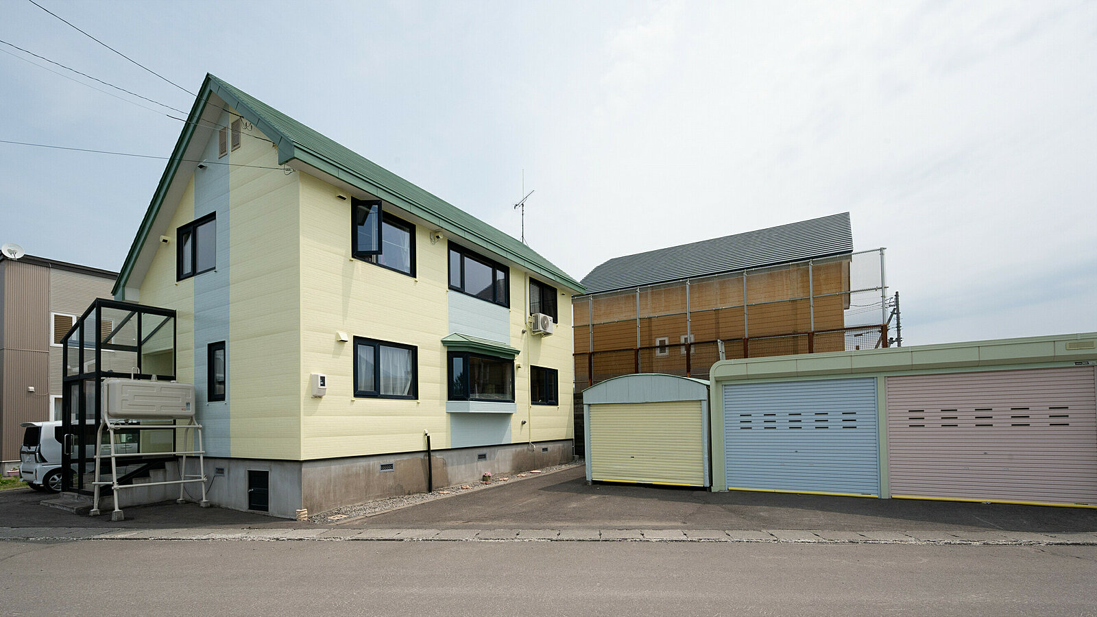 N7 5 BDR House Garage 5 NP