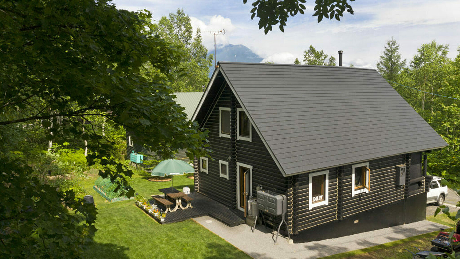 Niseko Realty Niseko Log Cabin 5 1024x575