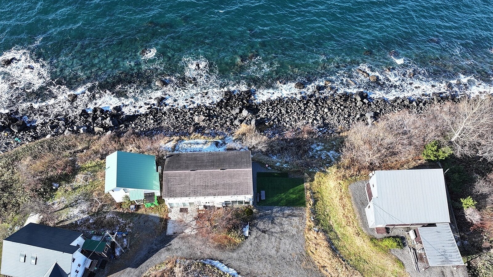 Niseko Realty Toyako Oceanfront Property 1