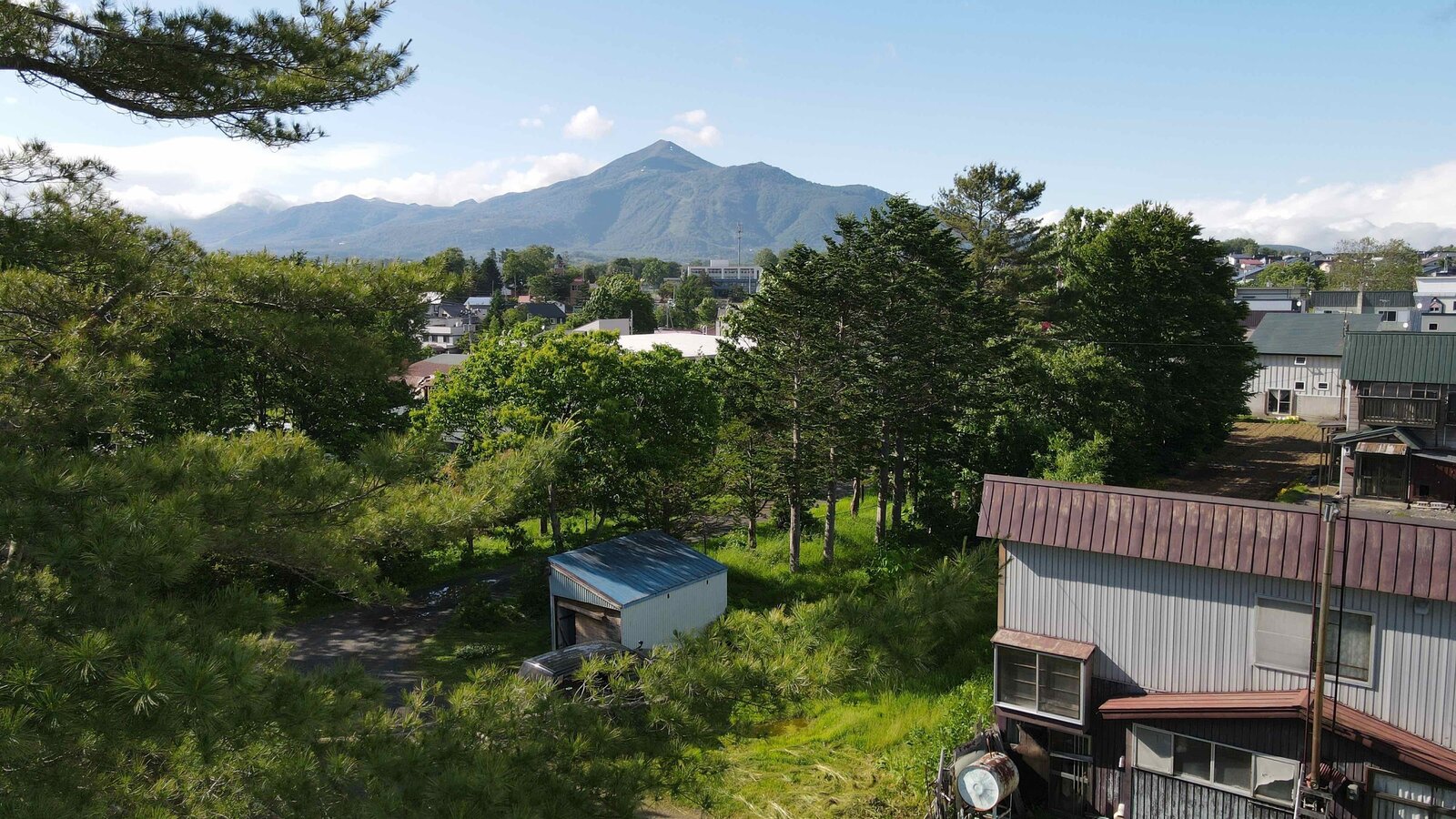 Niseko land drone 5 8m