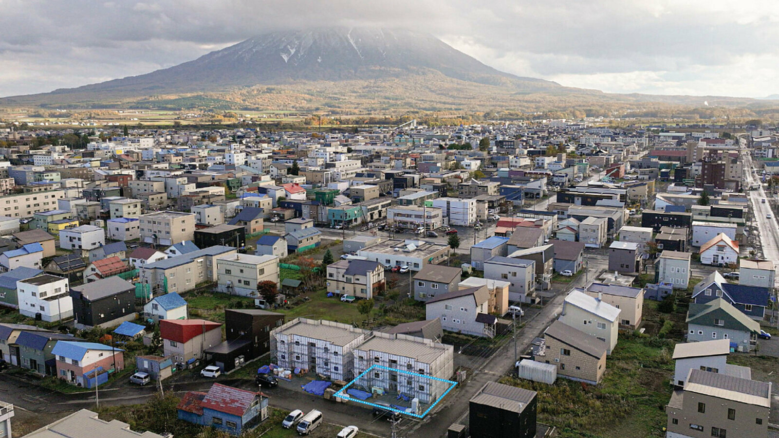 North Kutchan Town Apartment Building Aerial photos 08