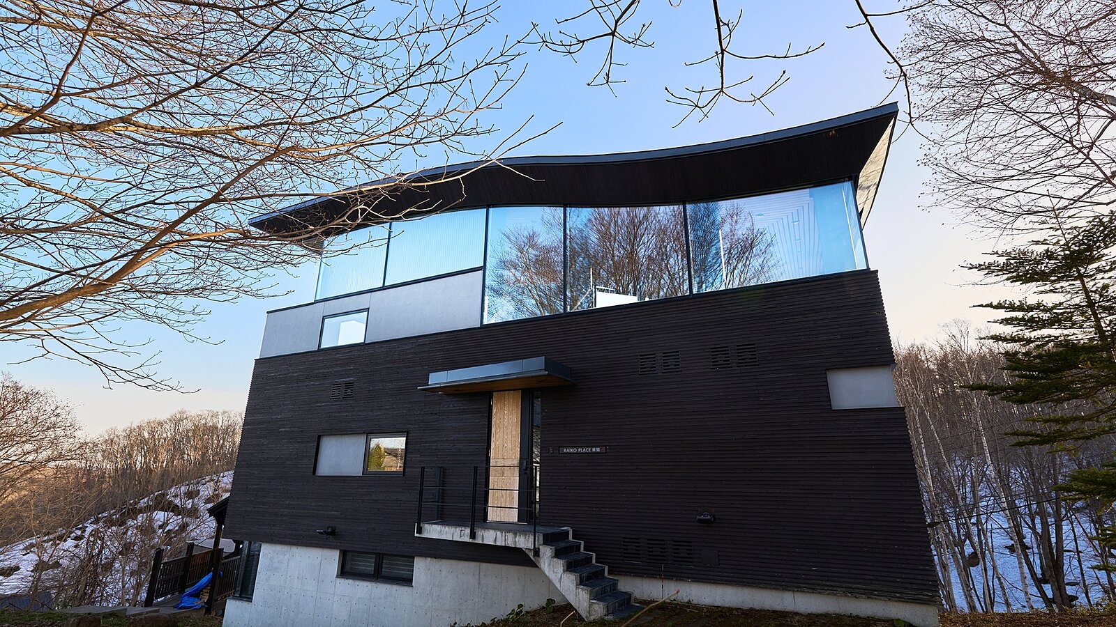 Raiku Niseko web2432