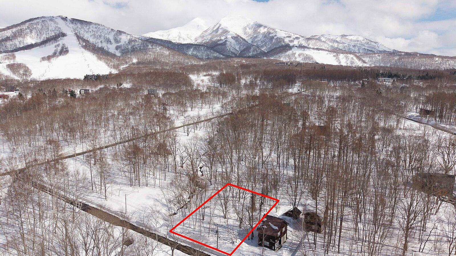 Royal Town 1073 Sqm Land 14 Line