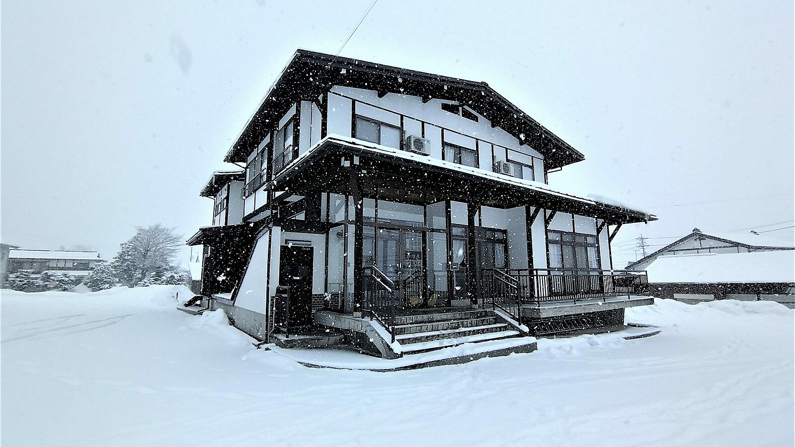 Ryokan Historical Hakuba Main