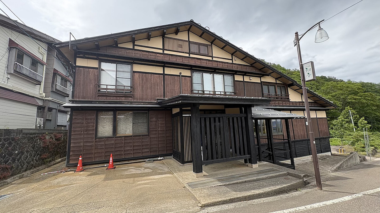 Seki Onsen Exterior 2