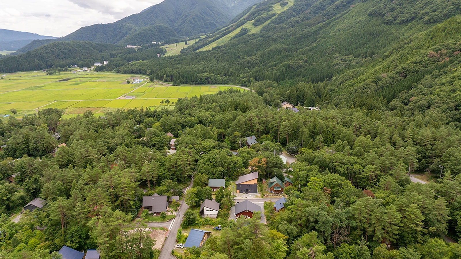 Hakuba real estate serene backlot 1