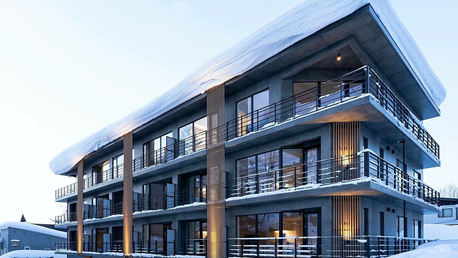 Shinka exterior day 01