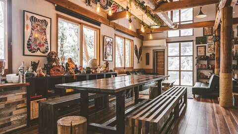 11 Yuki Wonder Lodge