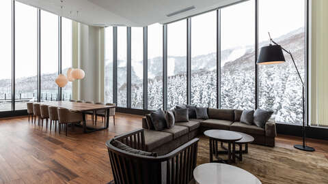 TVR Penthouse3