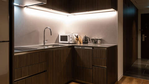 TVR Type 4 kitchen