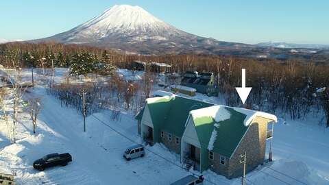Yotei Town House Main