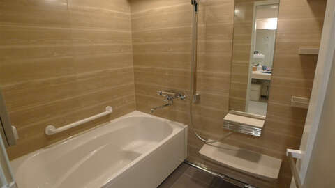 1 BR Condo with Service Room5