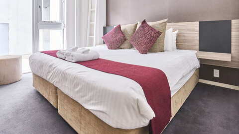 20231215 Niseko Central Kisetsukan KS101 Bedroom Winter LR 1