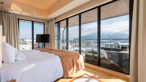 KYO 04 Penthouse Bedroom Yotei jpg