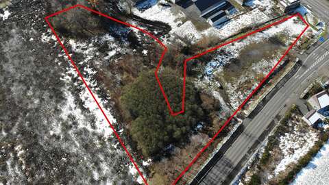 Overhead shot Boundary line 1 Large