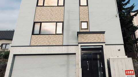 Exterior 2