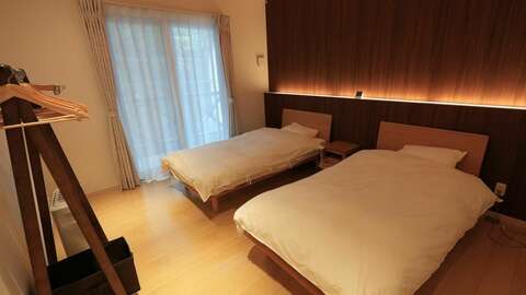 Hakuba Real Estate Stylish Goryu Chalet 3