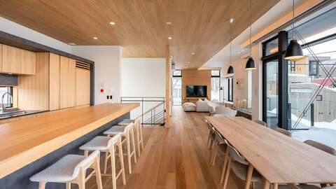 V Residence4
